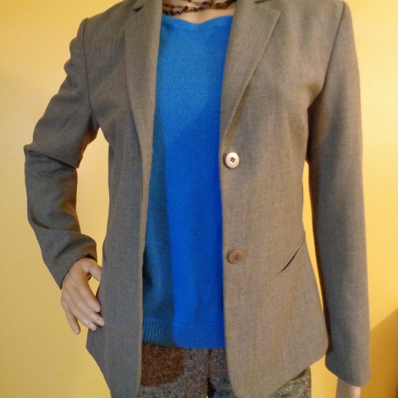 The Limited Stretch two button blazer XS - Picture 6 of 7